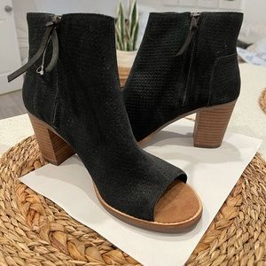 BRAND NEW Toms Majorca Black Booties Size 9